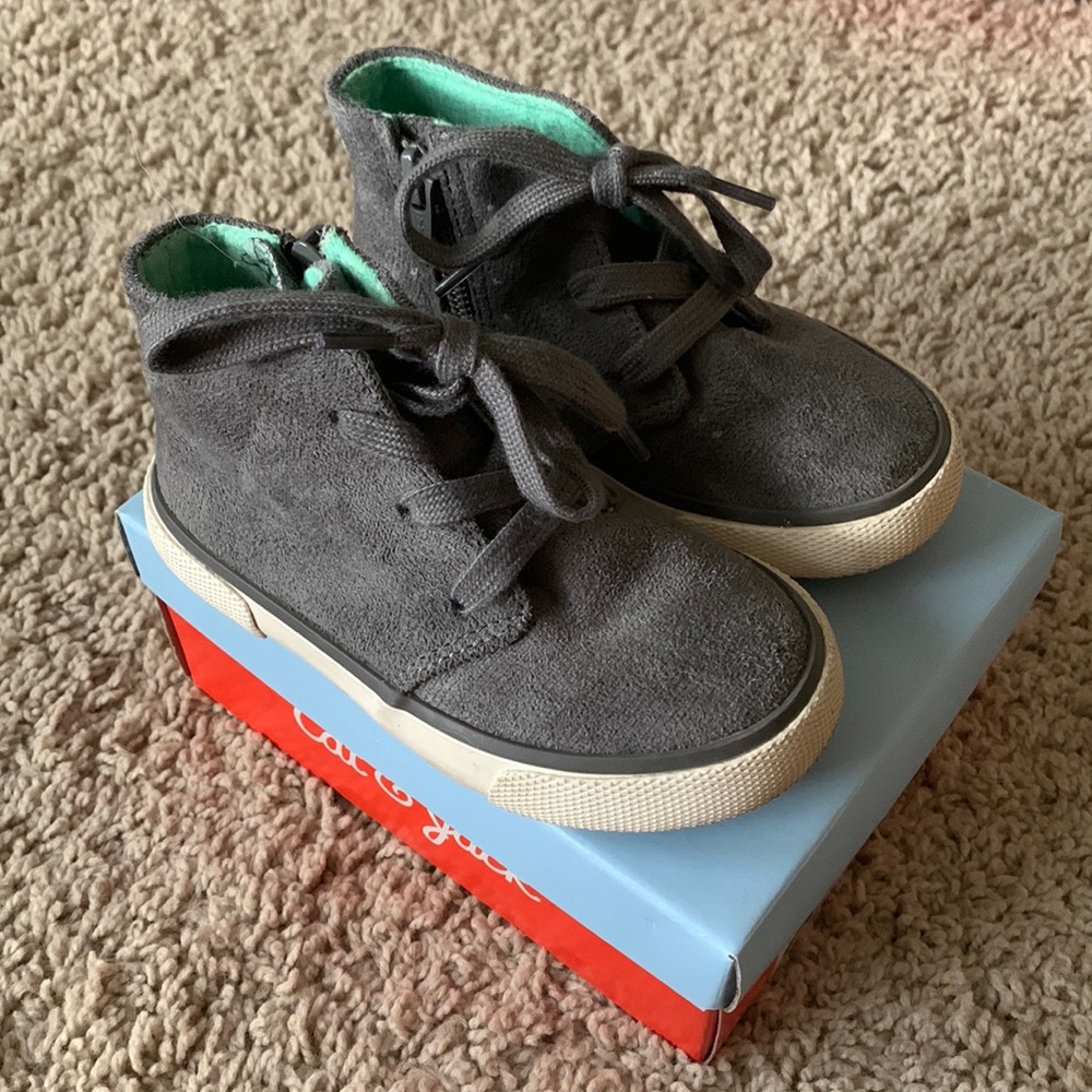 Cat & Jack Size 7 Grey Turquoise Seude Boots Shoes